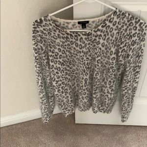 EUC Ann Taylor Sweater